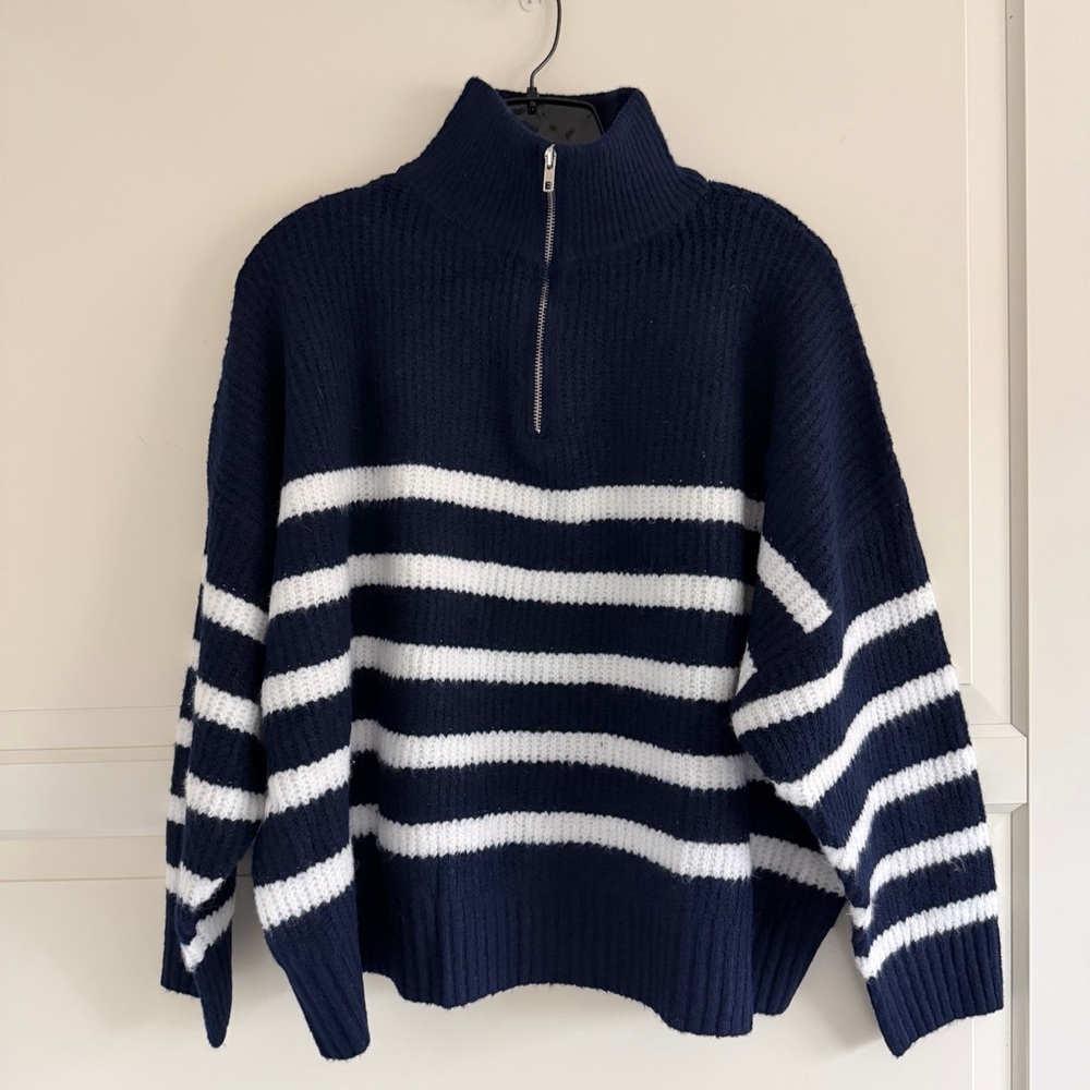 New! Petal And Pup Women's Navy Miranda Knit Sweater Size S/M 41619 — image 5 of 8